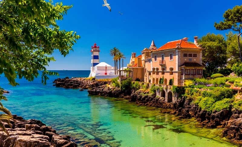 Cascais Unveiled: Portugal’s Chic Seaside Retreat