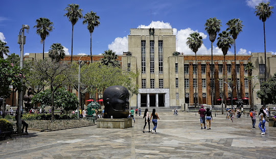 Medellín: Colombia’s Resilient Heart, Full of Culture, Innovation & Eternal Spring