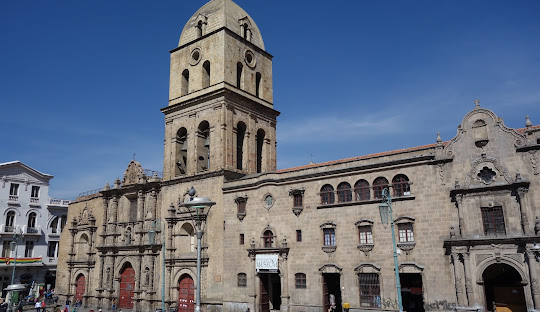 La Paz: Bolivia’s High-altitude City of Culture, Adventure, and Mysticism