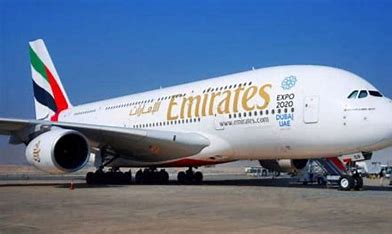 Emirates unveils premium economy at ATM 2022