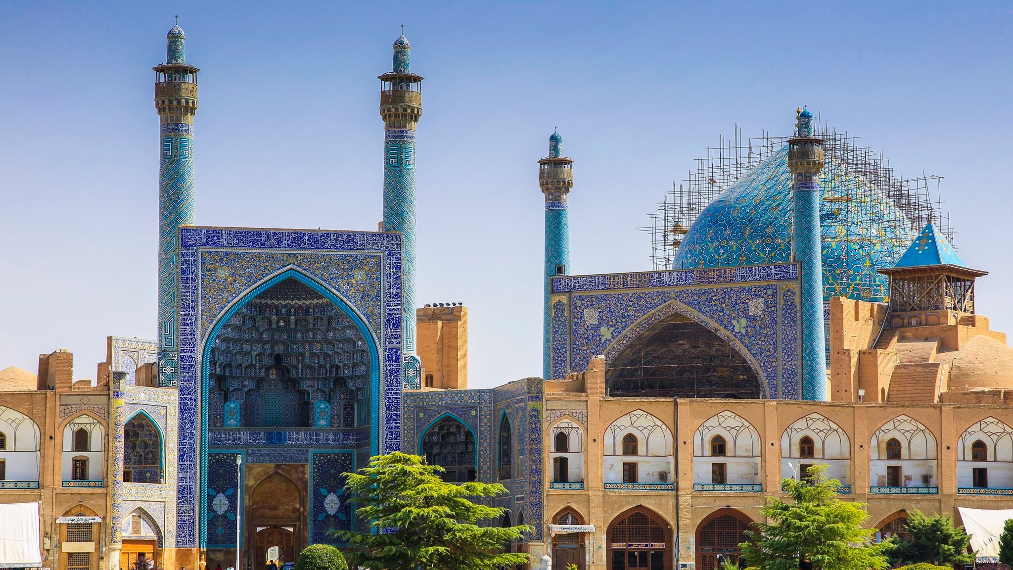 Isfahan: Persia’s Timeless Jewel in Tile and Light