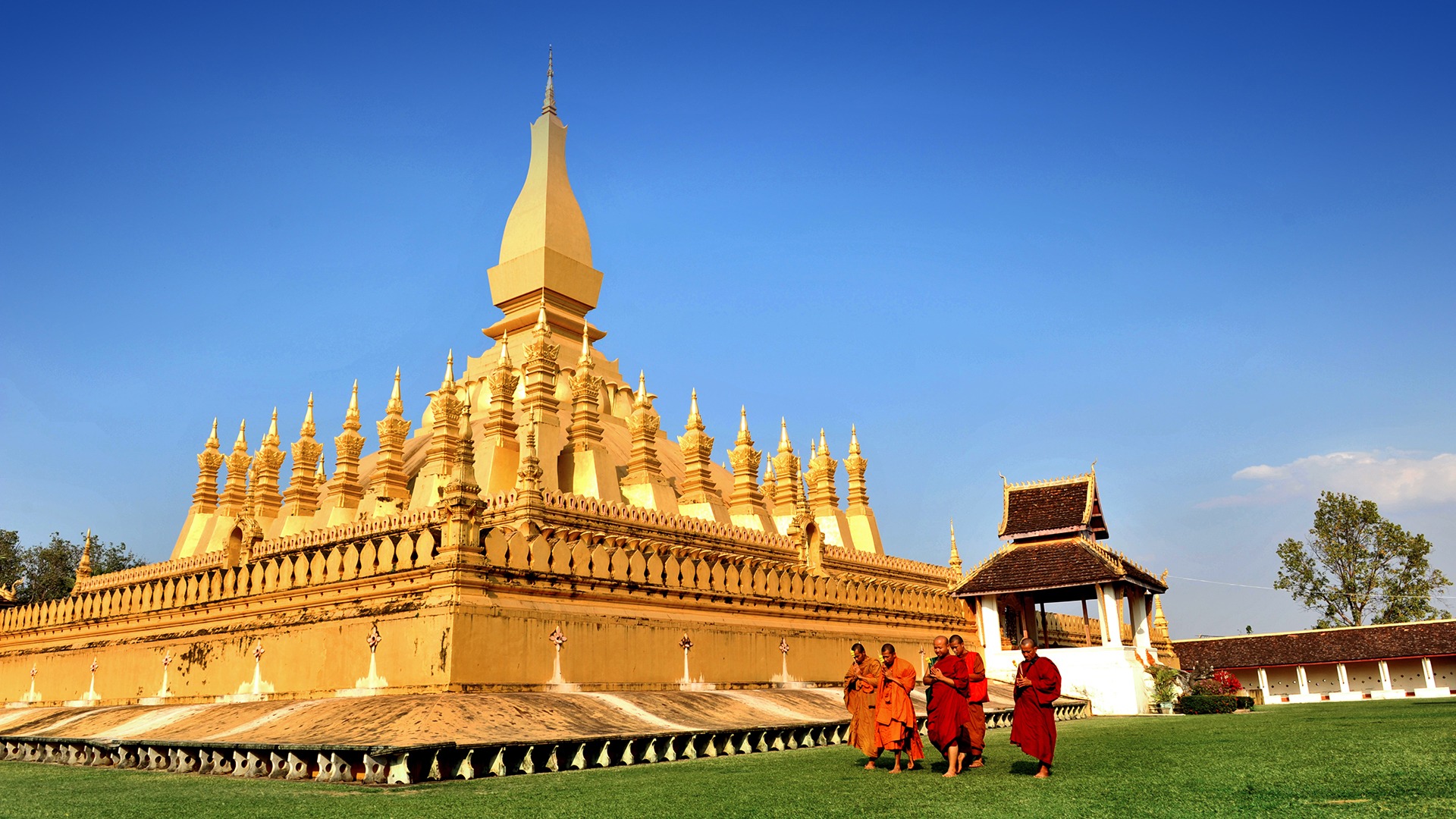 Vientiane in Focus: A Riverside City of Quiet Grace and Ancient Wisdom