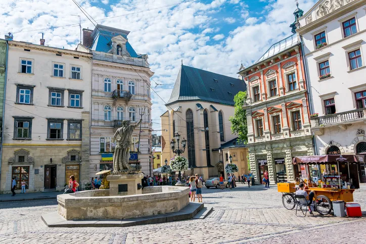 Lviv Unveiled: Ukraine’s Cultural Heart Beating in Stone and Story