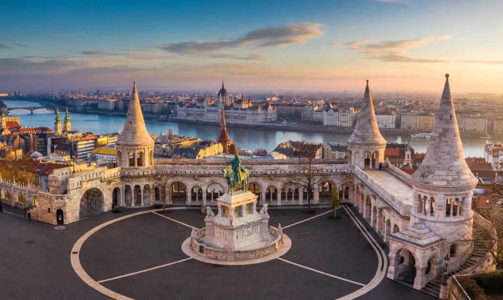Budapest, Hungary: A Captivating City of History, Thermal Baths, and Stunning Views